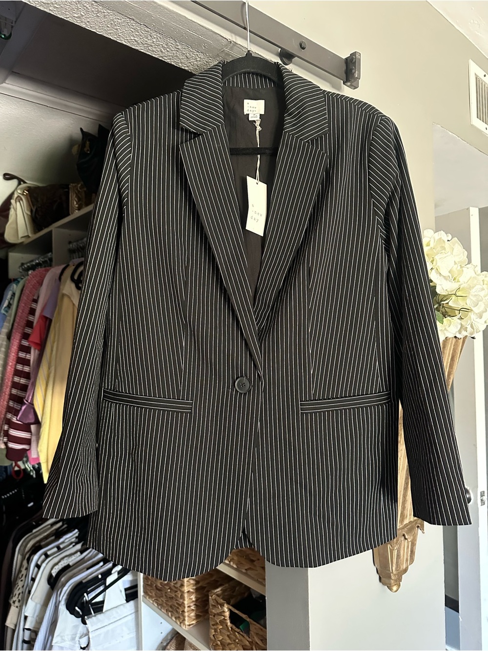 NWT Black Pinstripe Single-Button Blazer